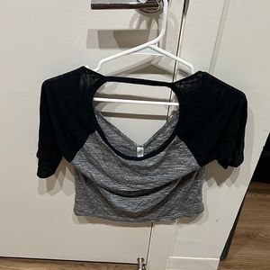 Cut out back strap flow t shirt